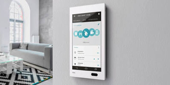 Bedienzentrale Gira G1 bei Elektro Nußhart GmbH in Grasbrunn/Neukeferloh