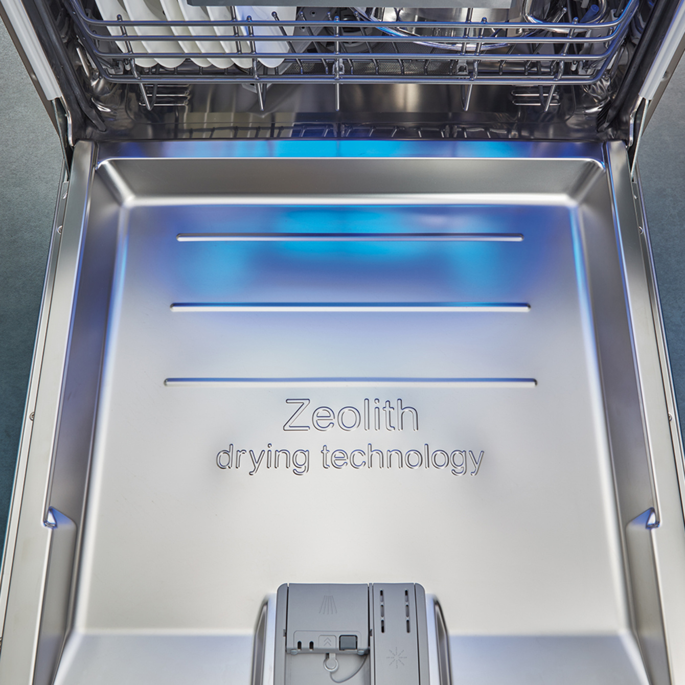 Zeolith Trocknen – Für glänzende Spülergebnisse bei Elektro Nußhart GmbH in Grasbrunn/Neukeferloh
